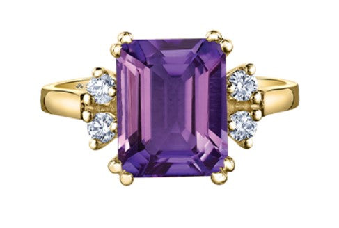 14K Yellow Gold Rectangular Amethyst with Canadian Diamonds Ring