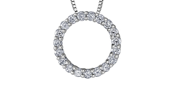 10K White Gold Diamond Circle Pendant with 17-18