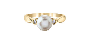 10K Yellow Gold 7.5mm Pearl with Diamond Shoulder Ring